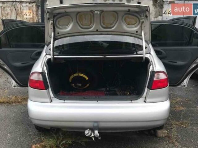 Сірий Деу Ланос, об'ємом двигуна 1.5 л та пробігом 108 тис. км за 3100 $, фото 7 на Automoto.ua