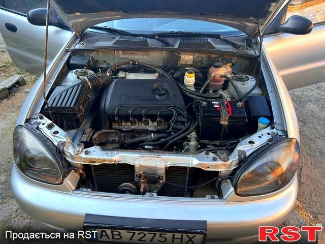 Деу Ланос 2007 у Вінниці на Automoto.ua Сірий Деу Ланос, об'ємом двигуна 1.4 л та пробігом 100 тис. км за 1700 $, фото 9 на Automoto.ua