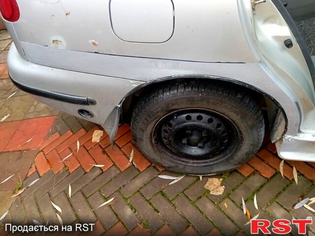 Серый Дэу Ланос, объемом двигателя 1.4 л и пробегом 0 тыс. км за 1250 $, фото 8 на Automoto.ua