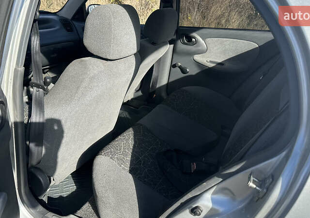 Сірий Деу Ланос, об'ємом двигуна 1.5 л та пробігом 240 тис. км за 1550 $, фото 22 на Automoto.ua