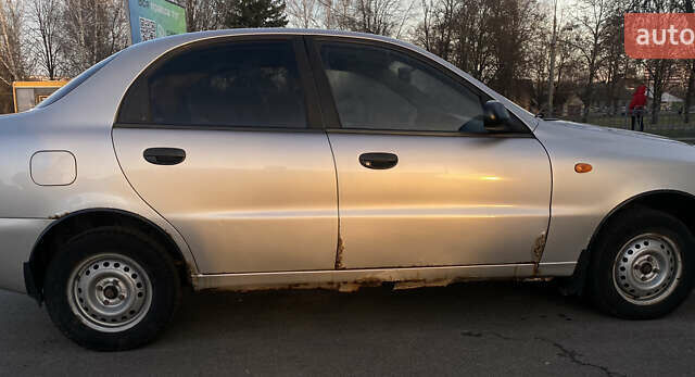 Серый Дэу Ланос, объемом двигателя 1.5 л и пробегом 343 тыс. км за 1300 $, фото 7 на Automoto.ua