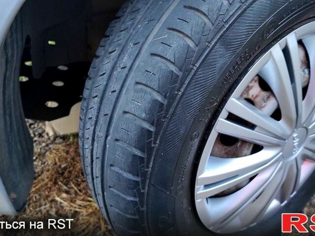 Сірий Деу Ланос, об'ємом двигуна 1.5 л та пробігом 102 тис. км за 2499 $, фото 3 на Automoto.ua