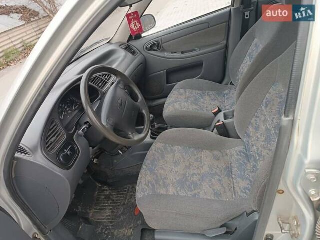 Серый Дэу Ланос, объемом двигателя 1.5 л и пробегом 127 тыс. км за 2550 $, фото 10 на Automoto.ua