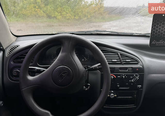 Серый Дэу Ланос, объемом двигателя 1.5 л и пробегом 170 тыс. км за 1900 $, фото 22 на Automoto.ua