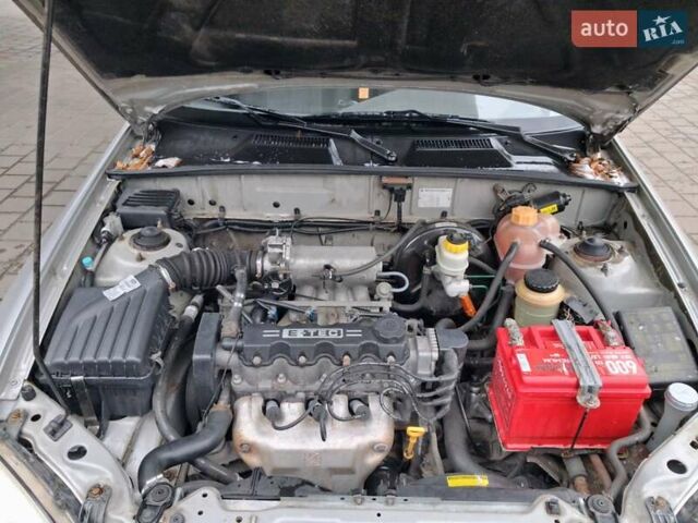 Серый Дэу Ланос, объемом двигателя 1.5 л и пробегом 193 тыс. км за 2500 $, фото 12 на Automoto.ua