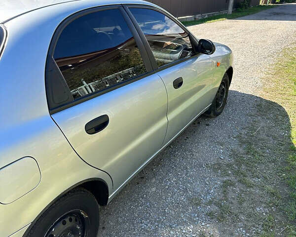 Дэу Ланос 2007 в Коломые на Automoto.ua Серый Дэу Ланос, объемом двигателя 1.5 л и пробегом 284 тыс. км за 2950 $, фото 3 на Automoto.ua