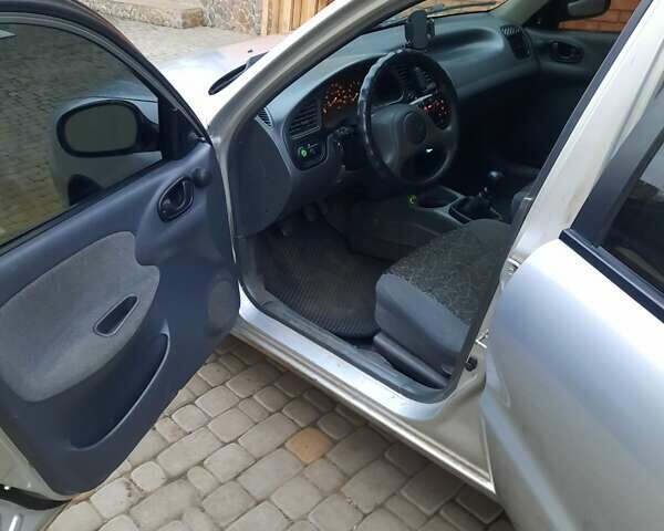 Серый Дэу Ланос, объемом двигателя 1.5 л и пробегом 160 тыс. км за 3100 $, фото 11 на Automoto.ua