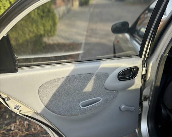 Серый Дэу Ланос, объемом двигателя 1.5 л и пробегом 280 тыс. км за 2150 $, фото 14 на Automoto.ua