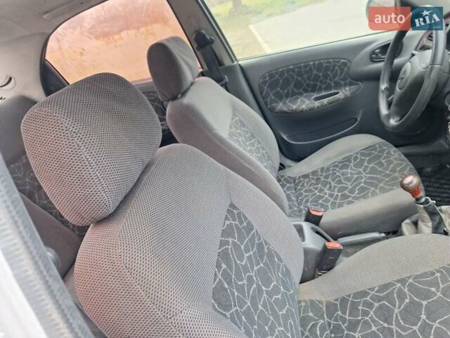 Сірий Деу Ланос, об'ємом двигуна 1.3 л та пробігом 111 тис. км за 1100 $, фото 23 на Automoto.ua