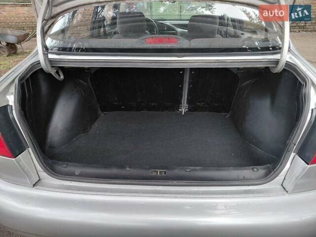 Серый Дэу Ланос, объемом двигателя 1.5 л и пробегом 186 тыс. км за 2900 $, фото 3 на Automoto.ua