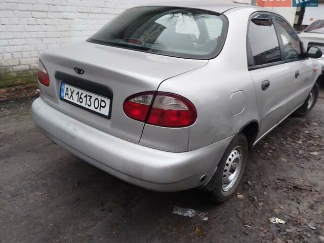 Сірий Деу Ланос, об'ємом двигуна 1.5 л та пробігом 274 тис. км за 2000 $, фото 4 на Automoto.ua