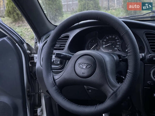 Деу Ланос 2007 у Дрогобичі на Automoto.ua Сірий Деу Ланос, об'ємом двигуна 1.5 л та пробігом 184 тис. км за 1999 $, фото 45 на Automoto.ua