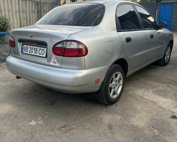 Серый Дэу Ланос, объемом двигателя 1.5 л и пробегом 223 тыс. км за 2100 $, фото 2 на Automoto.ua