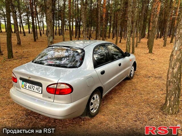 Серый Дэу Ланос, объемом двигателя 1.4 л и пробегом 125 тыс. км за 1700 $, фото 1 на Automoto.ua