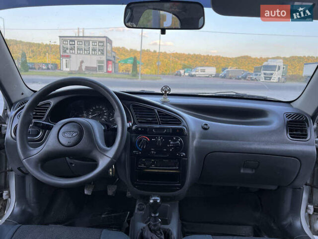 Серый Дэу Ланос, объемом двигателя 1.5 л и пробегом 230 тыс. км за 2650 $, фото 40 на Automoto.ua