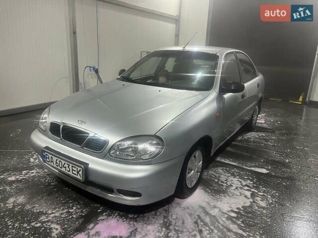 Серый Дэу Ланос, объемом двигателя 1.5 л и пробегом 72 тыс. км за 2250 $, фото 1 на Automoto.ua