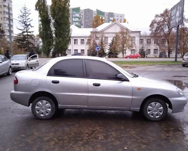 Деу Ланос 2007 у Полтаві на Automoto.ua Сірий Деу Ланос, об'ємом двигуна 1.5 л та пробігом 450 тис. км за 1750 $, фото 2 на Automoto.ua