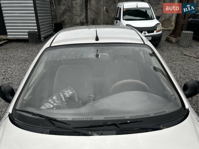 Серый Дэу Ланос, объемом двигателя 1.5 л и пробегом 200 тыс. км за 1950 $, фото 8 на Automoto.ua