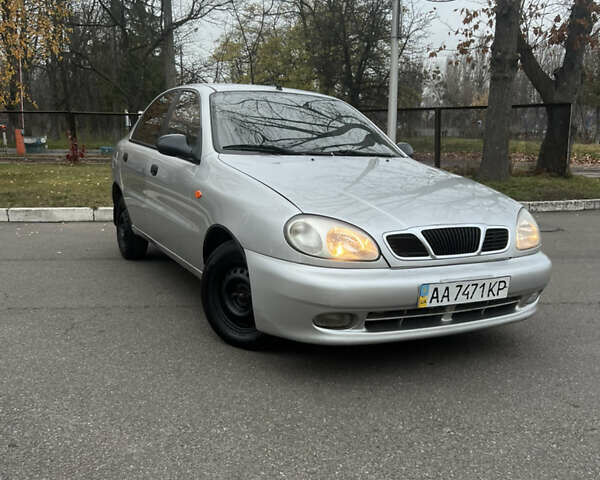 Серый Дэу Ланос, объемом двигателя 1.5 л и пробегом 250 тыс. км за 2300 $, фото 3 на Automoto.ua