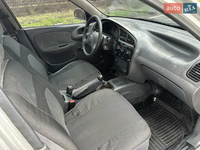 Сірий Деу Ланос, об'ємом двигуна 1.5 л та пробігом 178 тис. км за 2300 $, фото 26 на Automoto.ua