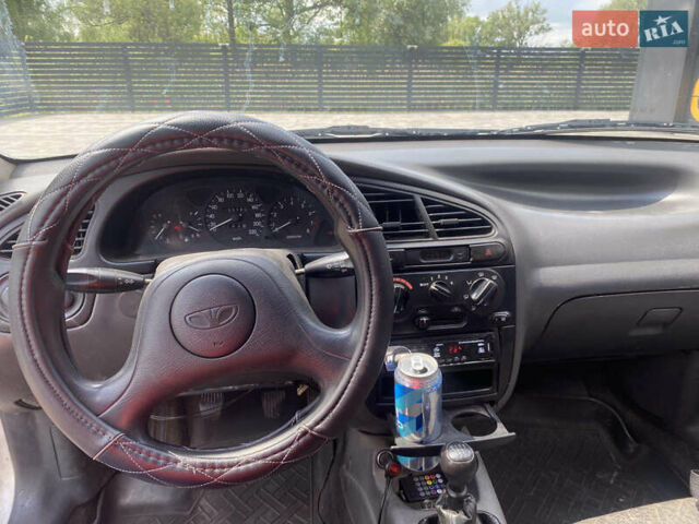 Серый Дэу Ланос, объемом двигателя 1.6 л и пробегом 160 тыс. км за 1300 $, фото 5 на Automoto.ua