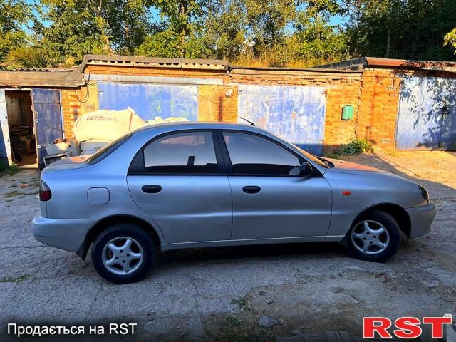 Деу Ланос 2007 у Вінниці на Automoto.ua Сірий Деу Ланос, об'ємом двигуна 1.4 л та пробігом 100 тис. км за 1700 $, фото 3 на Automoto.ua