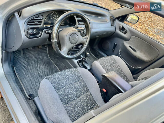 Сірий Деу Ланос, об'ємом двигуна 1.5 л та пробігом 149 тис. км за 2000 $, фото 15 на Automoto.ua