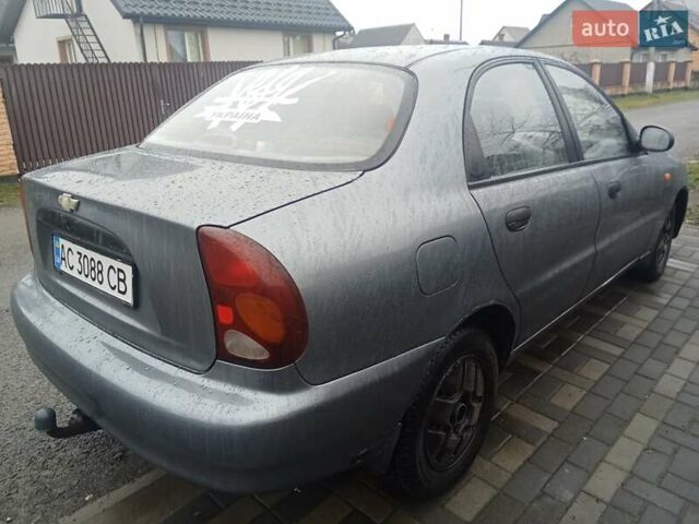 Серый Дэу Ланос, объемом двигателя 1.5 л и пробегом 250 тыс. км за 2100 $, фото 5 на Automoto.ua