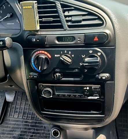 Дэу Ланос 2007 в Днепре (Днепропетровске) на Automoto.ua Серый Дэу Ланос, объемом двигателя 1.5 л и пробегом 197 тыс. км за 2800 $, фото 7 на Automoto.ua