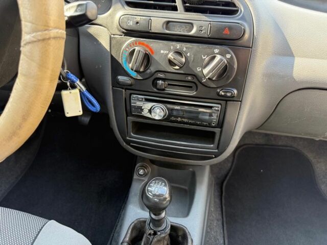 Сірий Деу Ланос, об'ємом двигуна 1.5 л та пробігом 111 тис. км за 2800 $, фото 5 на Automoto.ua