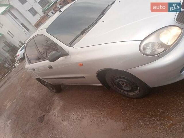 Сірий Деу Ланос, об'ємом двигуна 1.5 л та пробігом 224 тис. км за 2500 $, фото 4 на Automoto.ua