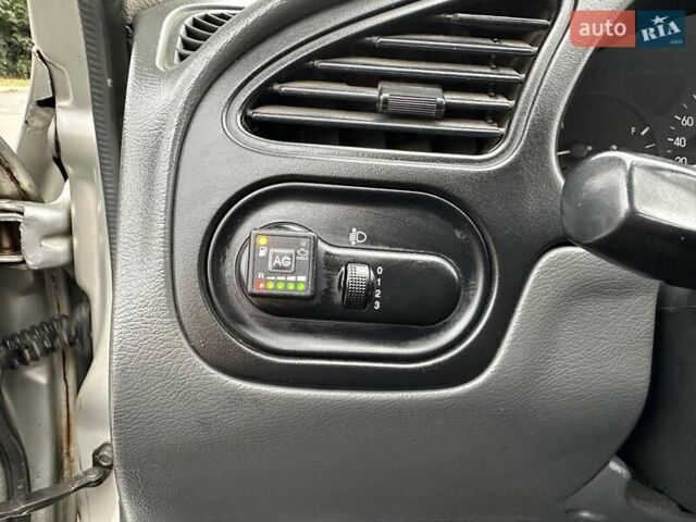 Сірий Деу Ланос, об'ємом двигуна 1.5 л та пробігом 124 тис. км за 3499 $, фото 31 на Automoto.ua