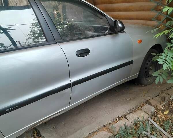 Сірий Деу Ланос, об'ємом двигуна 1.5 л та пробігом 227 тис. км за 1500 $, фото 5 на Automoto.ua