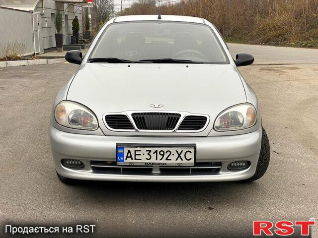 Серый Дэу Ланос, объемом двигателя 1.6 л и пробегом 150 тыс. км за 3160 $, фото 4 на Automoto.ua