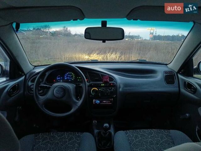 Сірий Деу Ланос, об'ємом двигуна 1.4 л та пробігом 98 тис. км за 2450 $, фото 8 на Automoto.ua