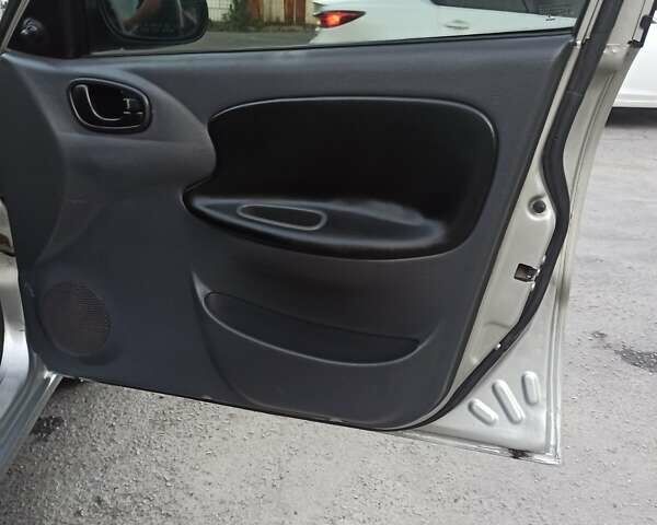 Серый Дэу Ланос, объемом двигателя 1.5 л и пробегом 136 тыс. км за 3500 $, фото 8 на Automoto.ua