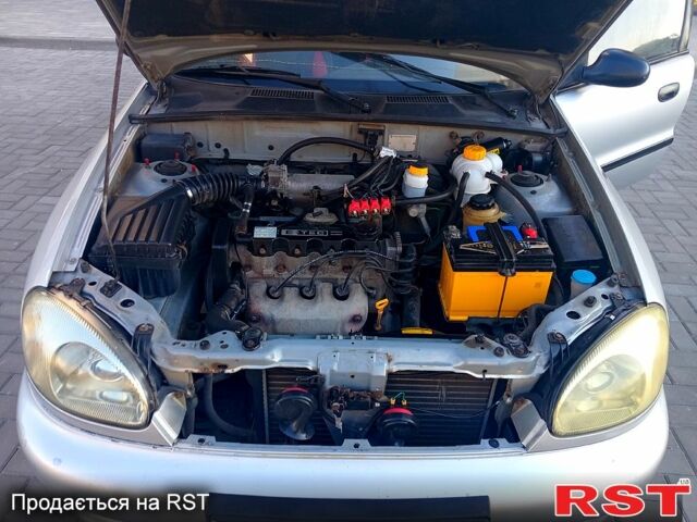 Сірий Деу Ланос, об'ємом двигуна 1.5 л та пробігом 160 тис. км за 2300 $, фото 4 на Automoto.ua