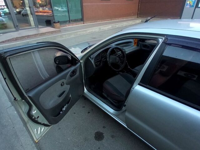 Дэу Ланос 2007 в Днепре (Днепропетровске) на Automoto.ua Серый Дэу Ланос, объемом двигателя 1.5 л и пробегом 163 тыс. км за 2800 $, фото 3 на Automoto.ua