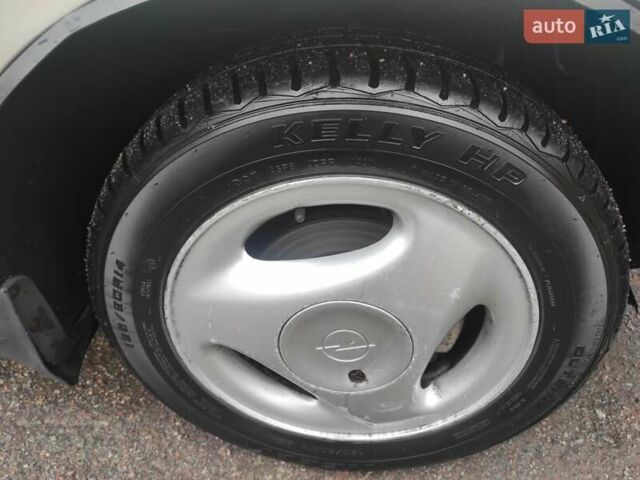 Серый Дэу Ланос, объемом двигателя 1.5 л и пробегом 200 тыс. км за 1750 $, фото 10 на Automoto.ua