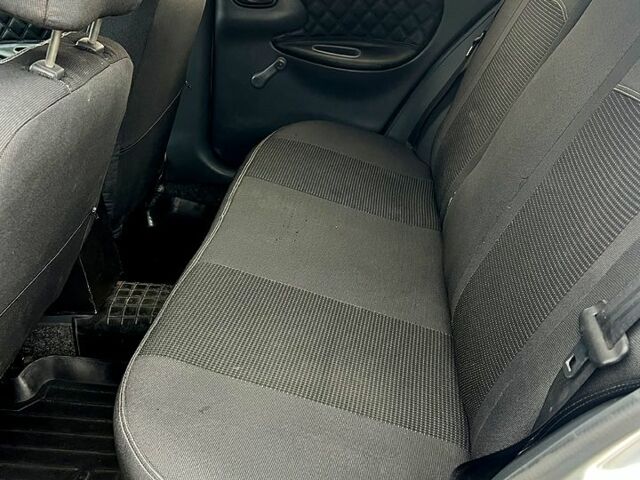 Серый Дэу Ланос, объемом двигателя 1.5 л и пробегом 221 тыс. км за 2450 $, фото 6 на Automoto.ua