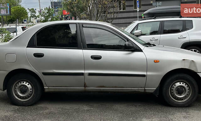 Сірий Деу Ланос, об'ємом двигуна 1.5 л та пробігом 271 тис. км за 1100 $, фото 5 на Automoto.ua