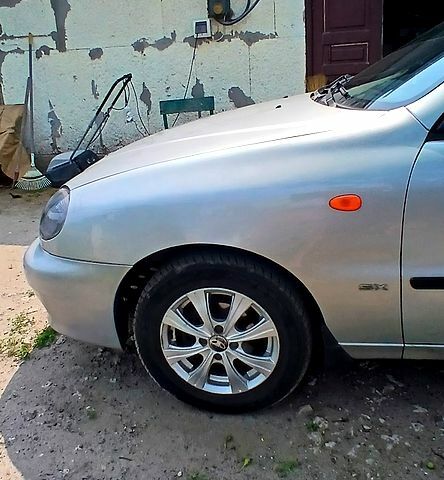 Дэу Ланос 2007 в Днепре (Днепропетровске) на Automoto.ua Серый Дэу Ланос, объемом двигателя 1.5 л и пробегом 197 тыс. км за 2800 $, фото 4 на Automoto.ua