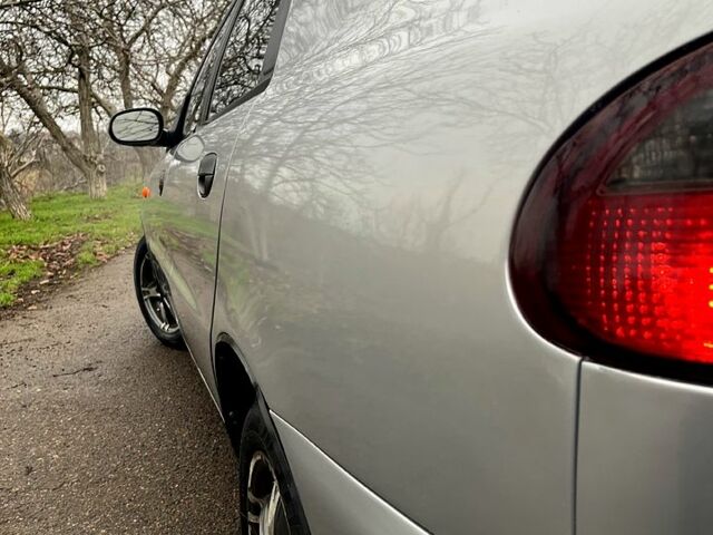 Серый Дэу Ланос, объемом двигателя 1.6 л и пробегом 250 тыс. км за 3000 $, фото 9 на Automoto.ua