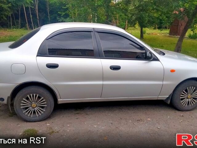Серый Дэу Ланос, объемом двигателя 1.5 л и пробегом 200 тыс. км за 2600 $, фото 2 на Automoto.ua