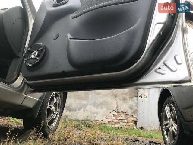 Сірий Деу Ланос, об'ємом двигуна 1.5 л та пробігом 108 тис. км за 3100 $, фото 16 на Automoto.ua