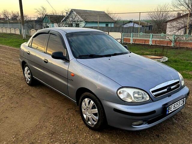 Серый Дэу Ланос, объемом двигателя 1.5 л и пробегом 211 тыс. км за 2500 $, фото 1 на Automoto.ua