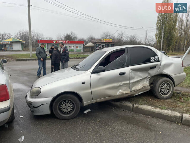 Сірий Деу Ланос, об'ємом двигуна 1.5 л та пробігом 218 тис. км за 1300 $, фото 1 на Automoto.ua