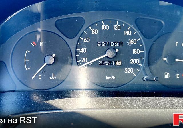 Серый Дэу Ланос, объемом двигателя 1.5 л и пробегом 221 тыс. км за 2600 $, фото 5 на Automoto.ua