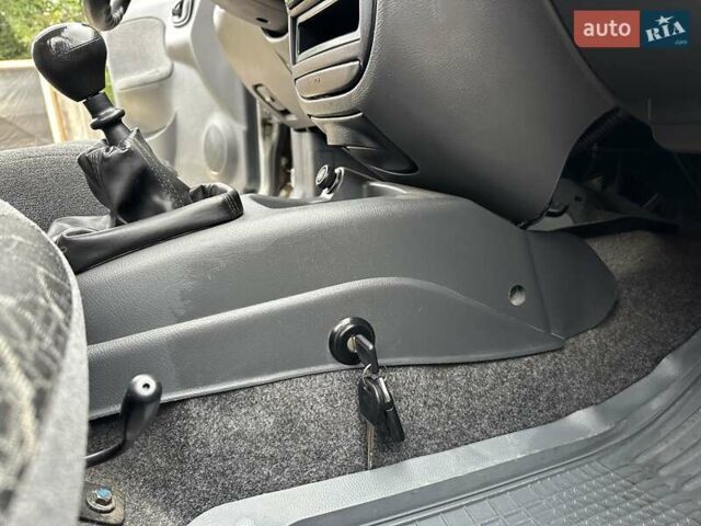 Сірий Деу Ланос, об'ємом двигуна 1.5 л та пробігом 124 тис. км за 3499 $, фото 46 на Automoto.ua