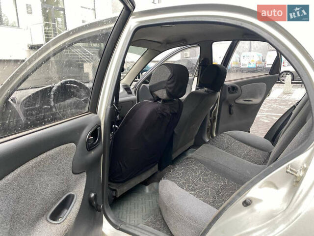 Серый Дэу Ланос, объемом двигателя 1.5 л и пробегом 230 тыс. км за 1600 $, фото 2 на Automoto.ua